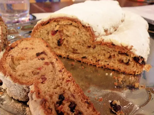 Christstollen mit Cranberries und Orangensirup – Rezept von Sugarprincess