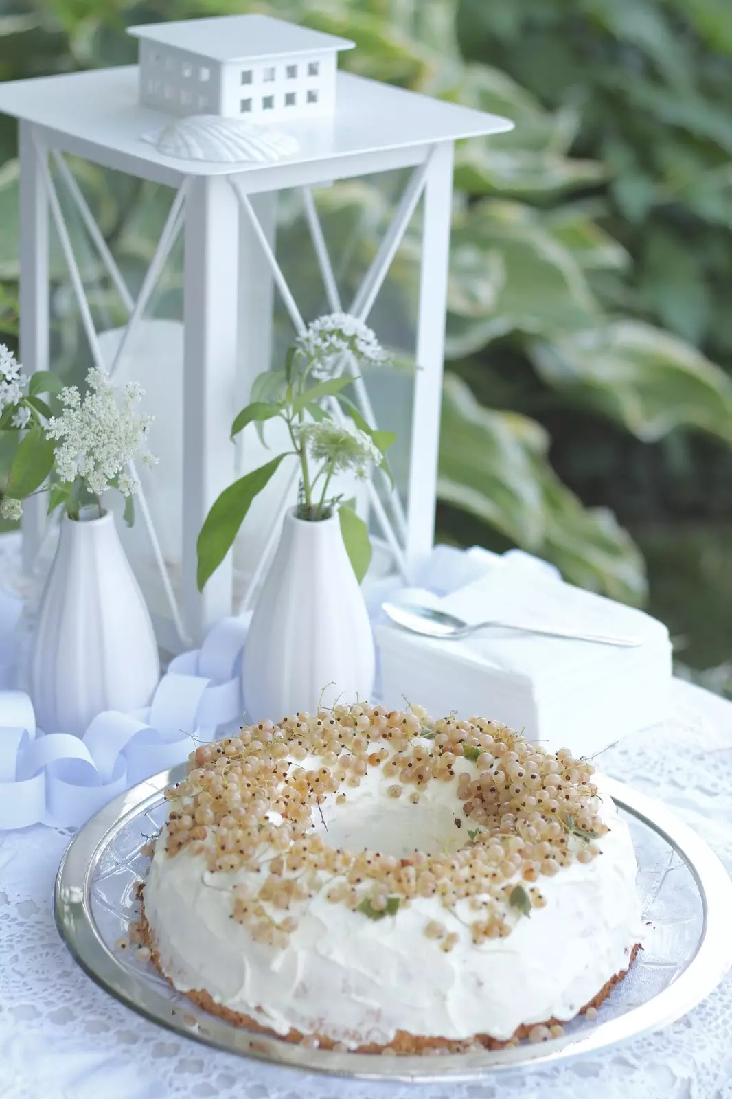 White Dinner 2017 - Angel Food Cake mit weißen Johannisbeeren und zarte Crème Brulée bei den Rhein-Neckar-Bloggern