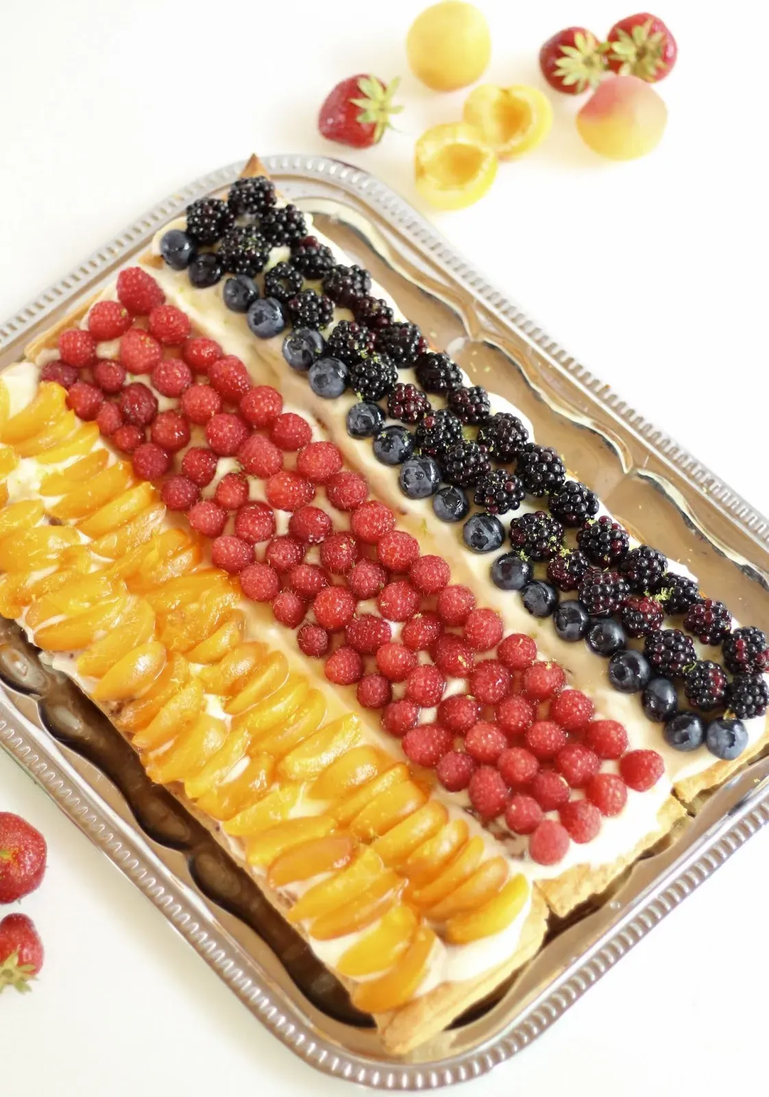 Fruchtige Obsttorte mit Blätterteig/ Multifrucht-Blätterteig-Torte ...