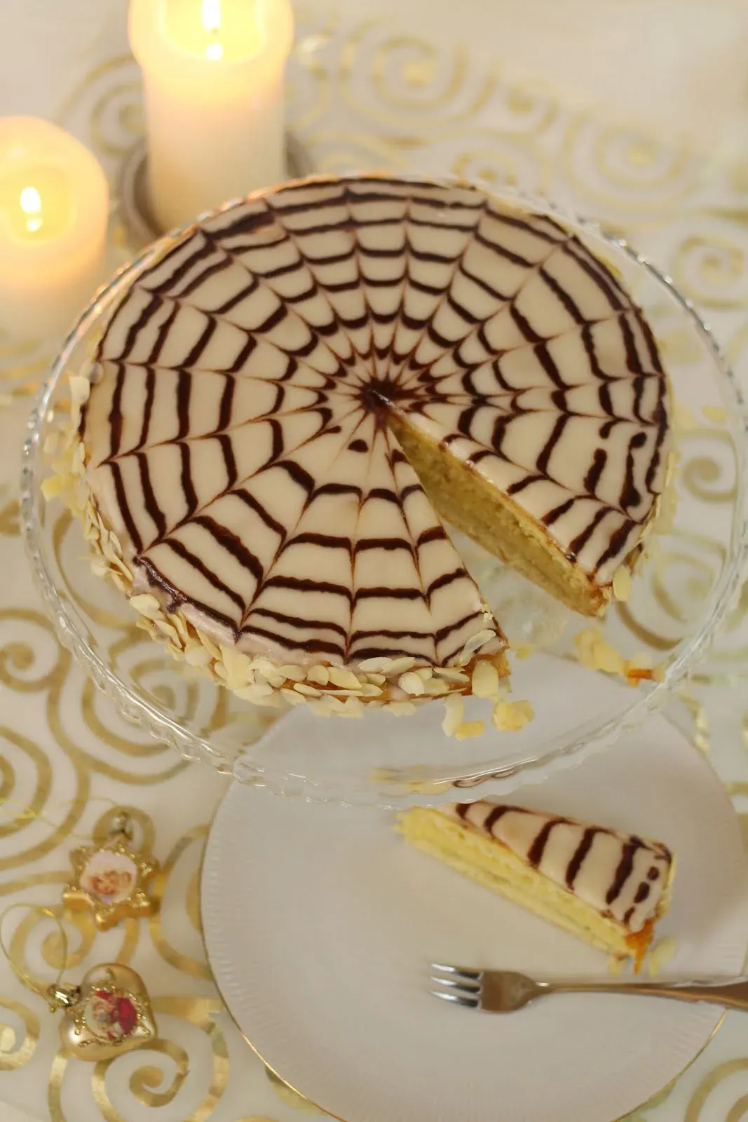 Punschtorte mit Orangenkonfitüre, Rum und Marzipan – Rezept von ...