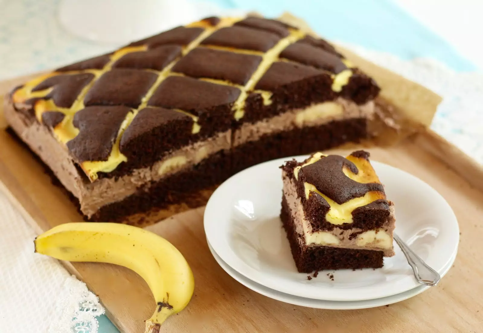Schoko-Steppdeckenkuchen mit Bananen | Rezept und Video von Sugarprincess