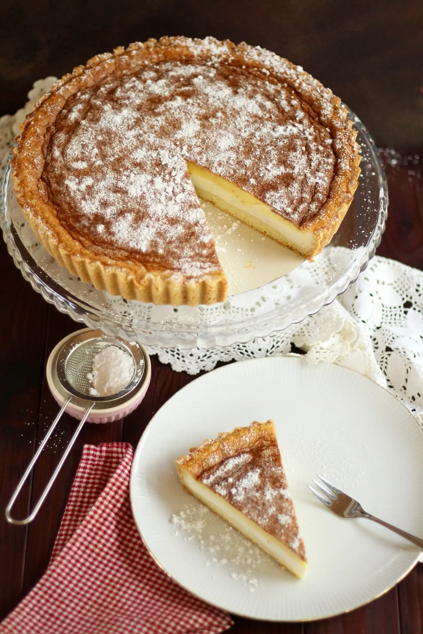 Sagenhaft zarte Eierschecke selber backen: Quarkcreme küsst Vanillepudding-Eischnee! | Rezept und Video