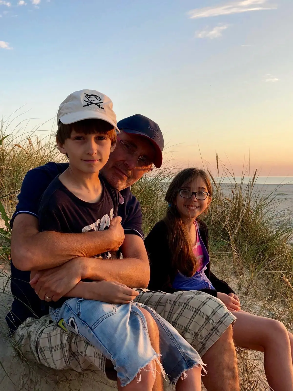 Dänemark-Rundreise im Sommer 2020: Meine Familie am Strand von Grønhoj