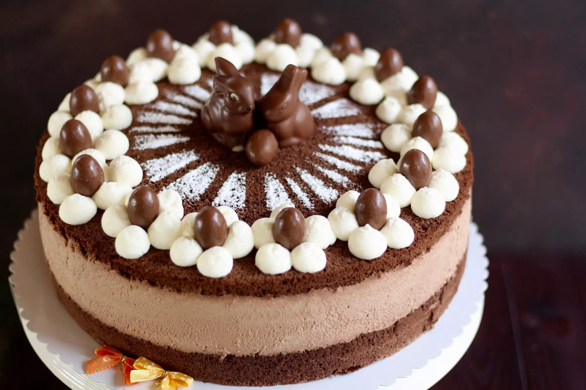 Die beste Schoko-Käse-Sahne-Torte backen! Traumhafte Ostertorte mit viel Schokolade zum 18. Geburtstag! | Rezept und Video von Sugarprinces