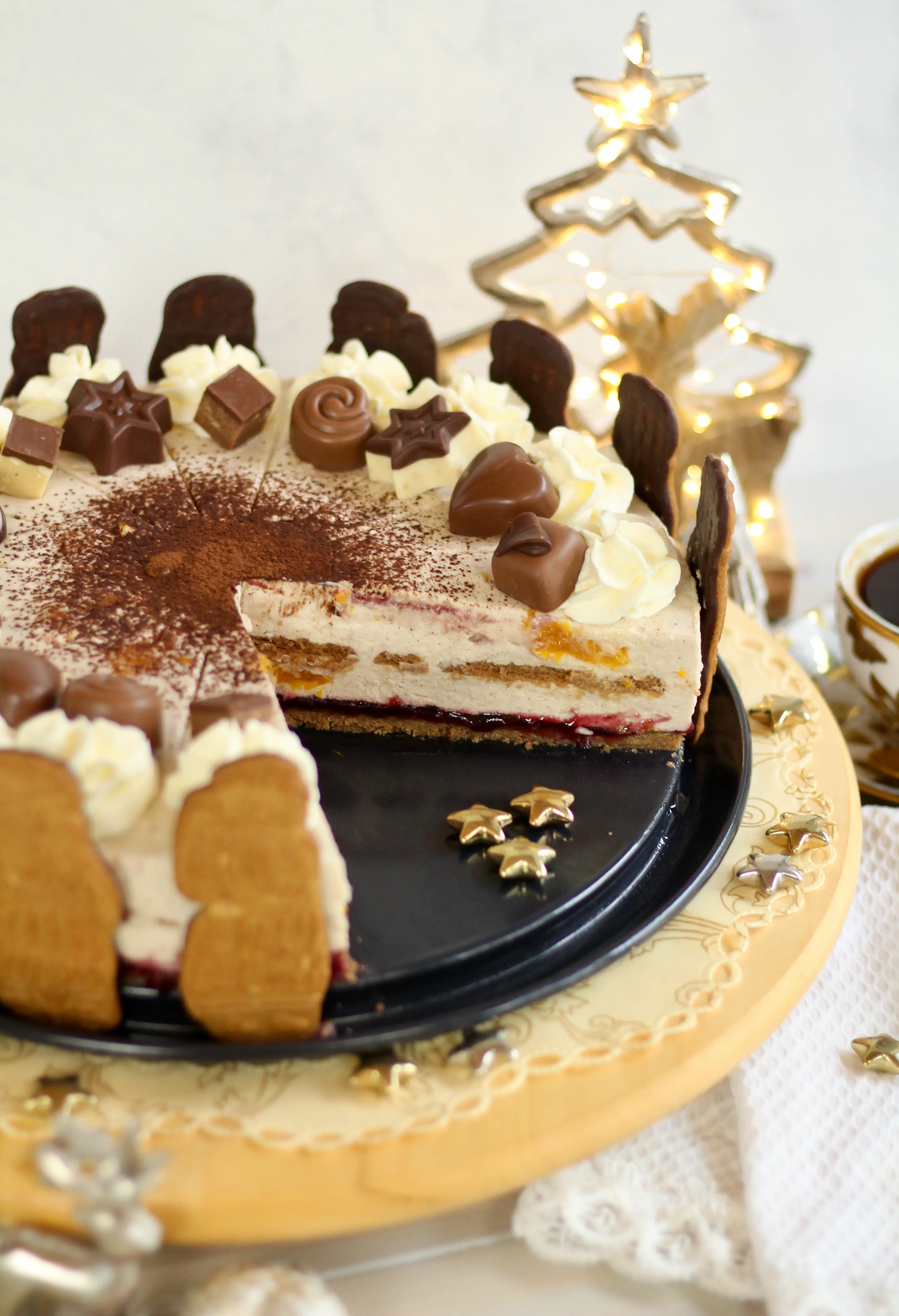 Himmlisch cremig-weihnachtlich! Spekulatius-Zimt-Sahnetorte mit Mandarinen | Rezept und Video von Sugarprincess | SCCC 2022 mit Gewinnspiel: Türchen Nr. 4