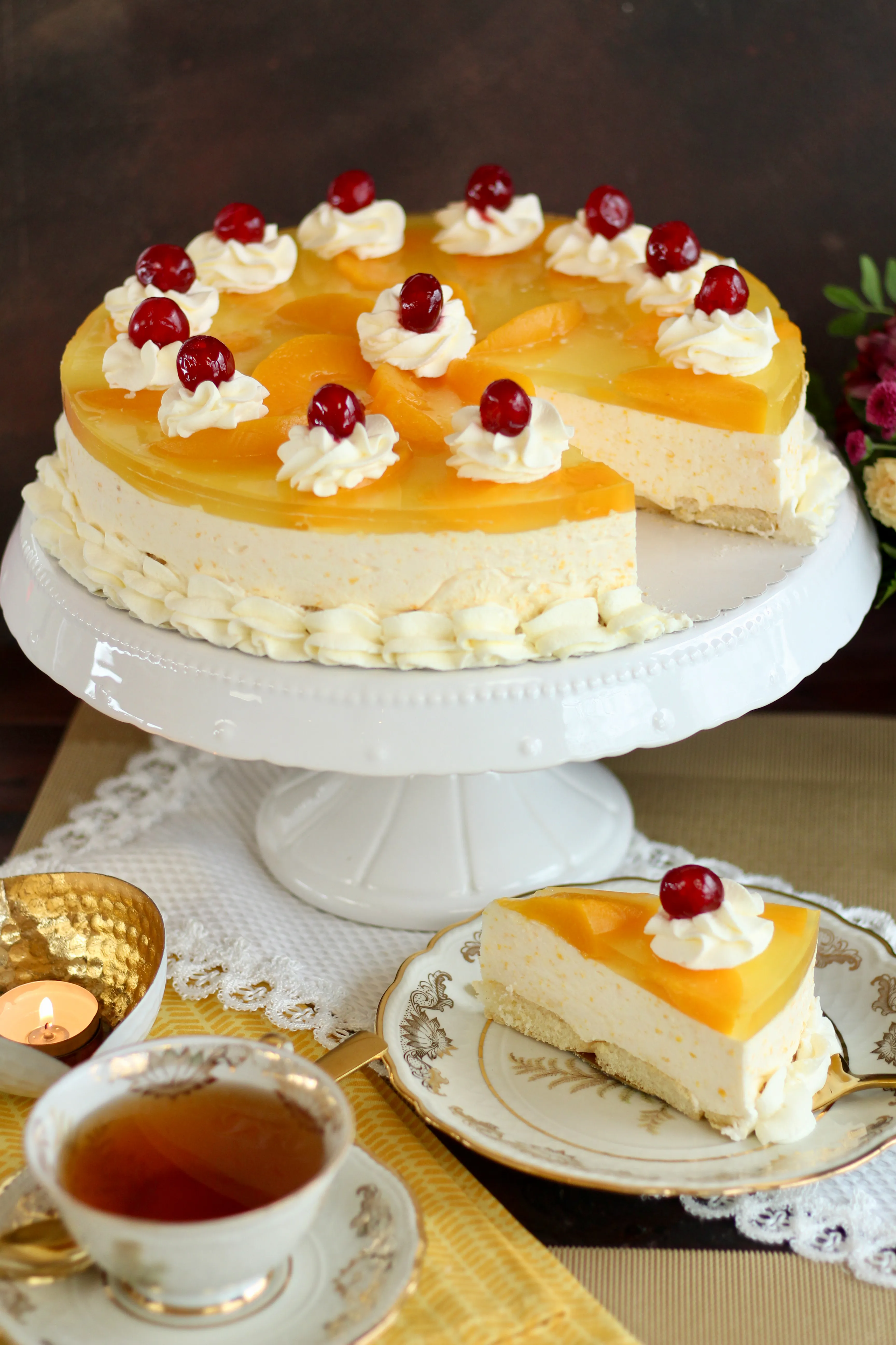 Erfrischend-leichte Pfirsich-Joghurt-Sahnetorte ohne Backen! Rezept und ...