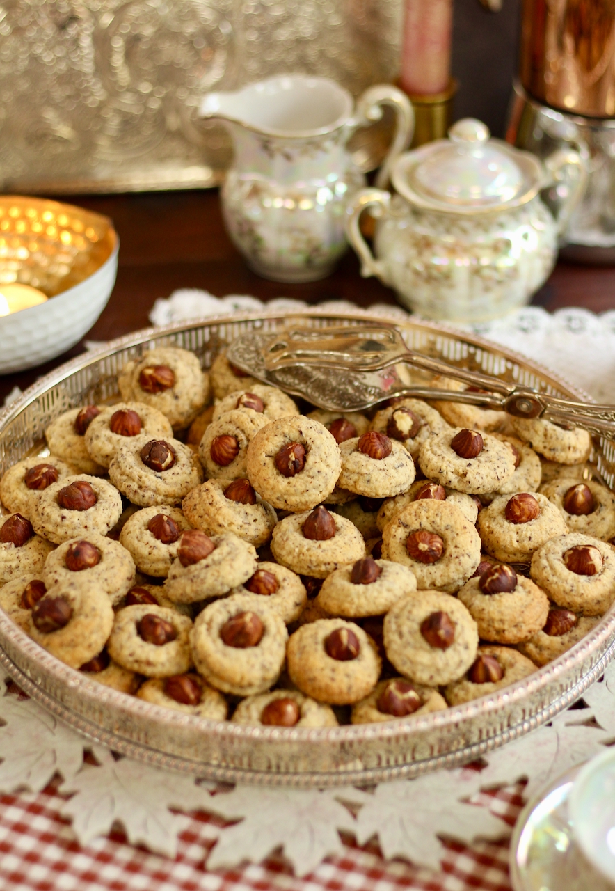 Leckere, einfache Haselnussplätzchen wie bei Oma backen! Rezept und ...