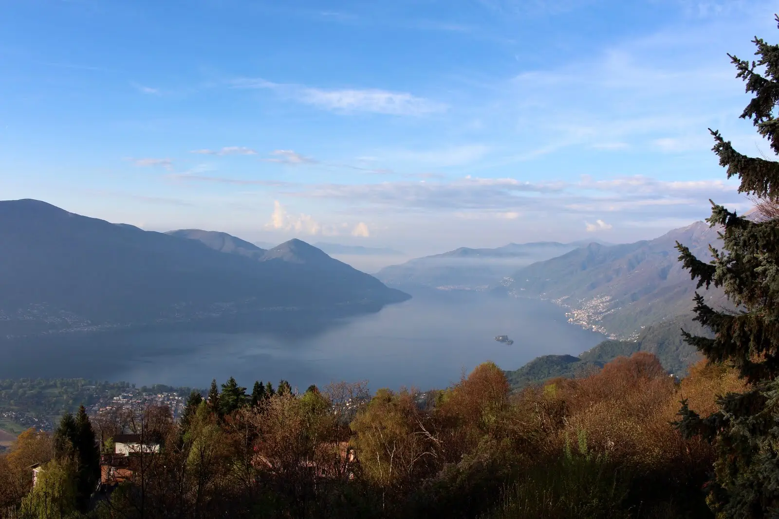 Ausblick von der Terrasse meiner Mutter, Tessin 2017 Ausblick von der Terrasse meiner Mutter, Tessin 2017